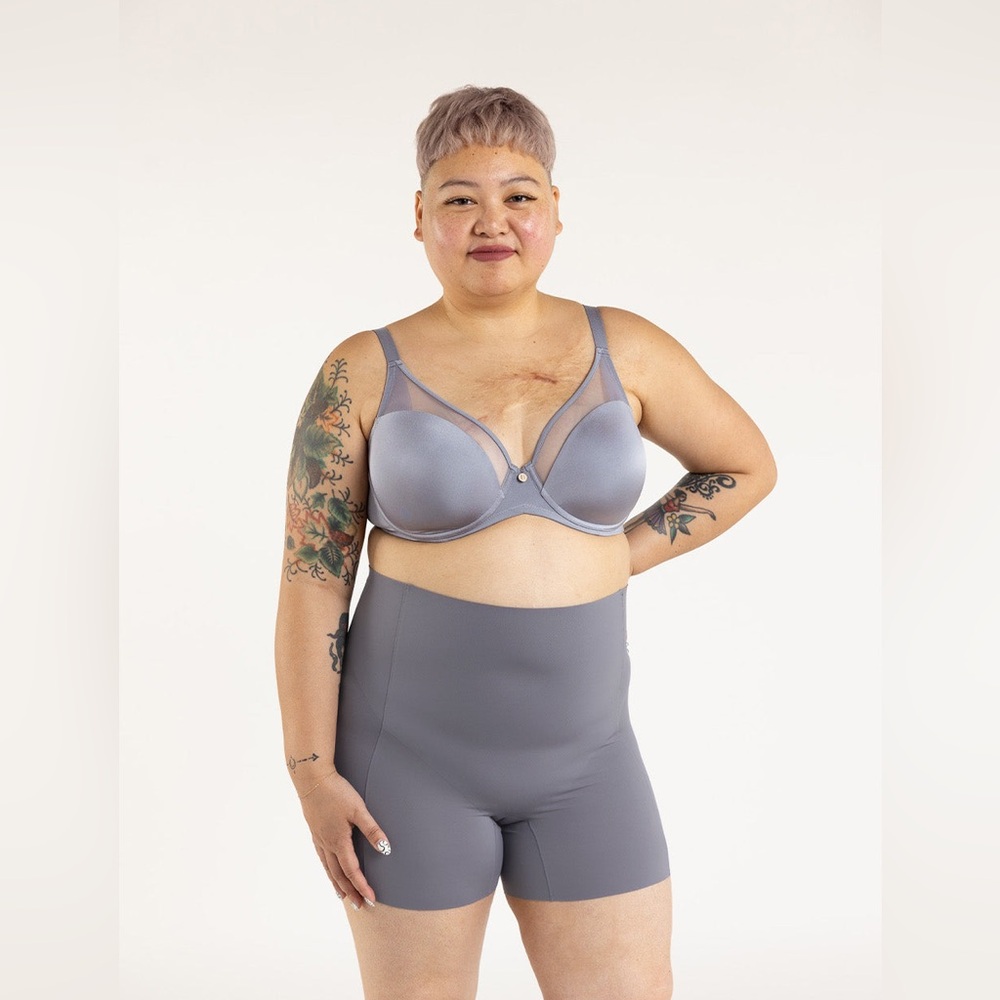 Understance Mesh Contour FlexWire Plunge Bra size 46C Silver Everday Comfy